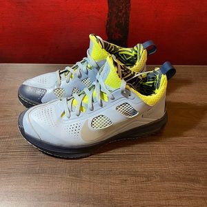 Nike Max Dominate XD